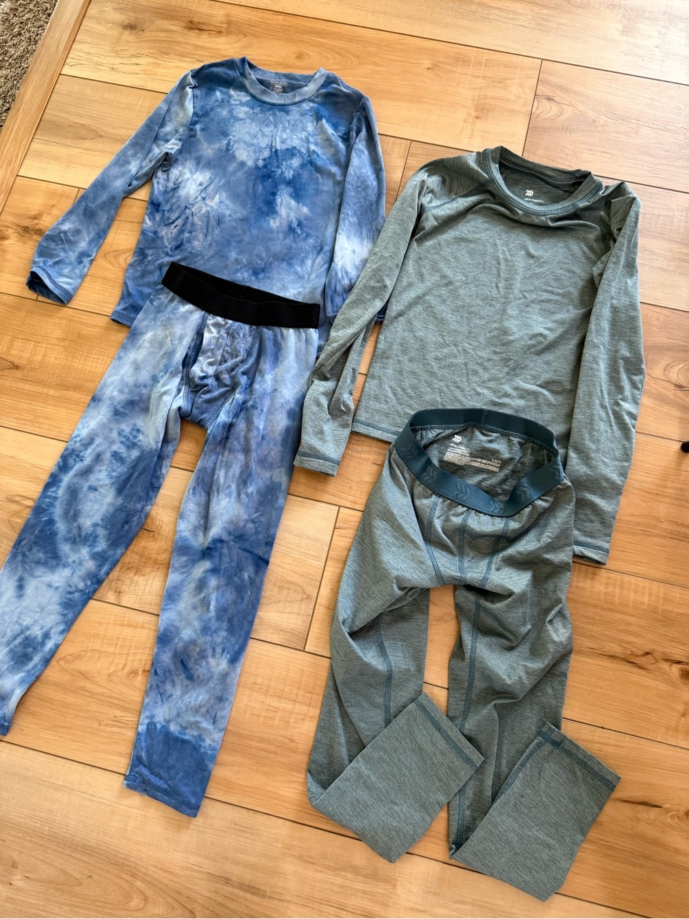 all in motion Kids Thermal Pajama Set - Blue Tie-Dye & Heather Gray